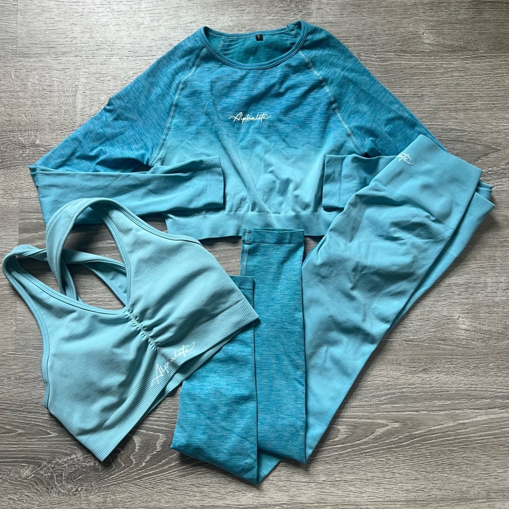 Alphalete amplify ombré set